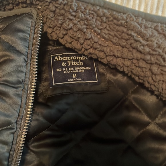 Abercrombie jacket - Picture 2 of 2